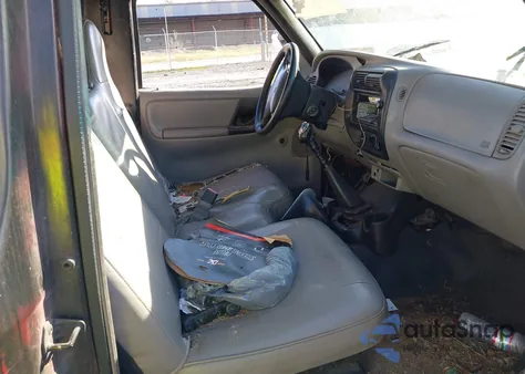 2000 Ford Ranger Xl/Xlt from USA, damaged, VIN 1FTYR10C2YPB30566